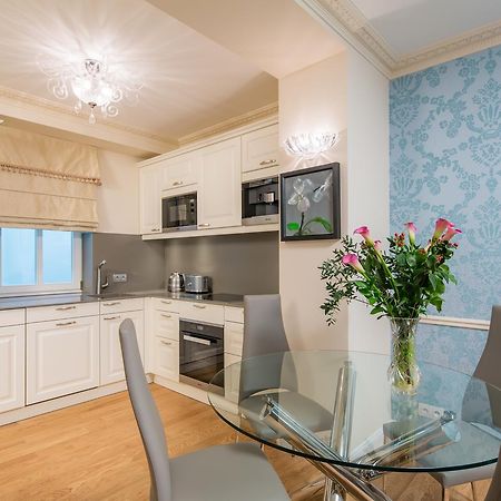 كارلوفي فاري Rubin Luxury Apartments (Adults Only) المظهر الخارجي الصورة