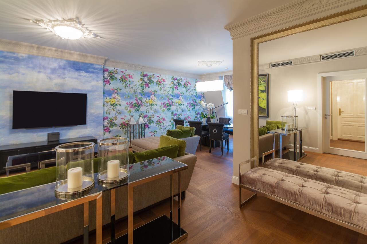 كارلوفي فاري Rubin Luxury Apartments (Adults Only) المظهر الخارجي الصورة