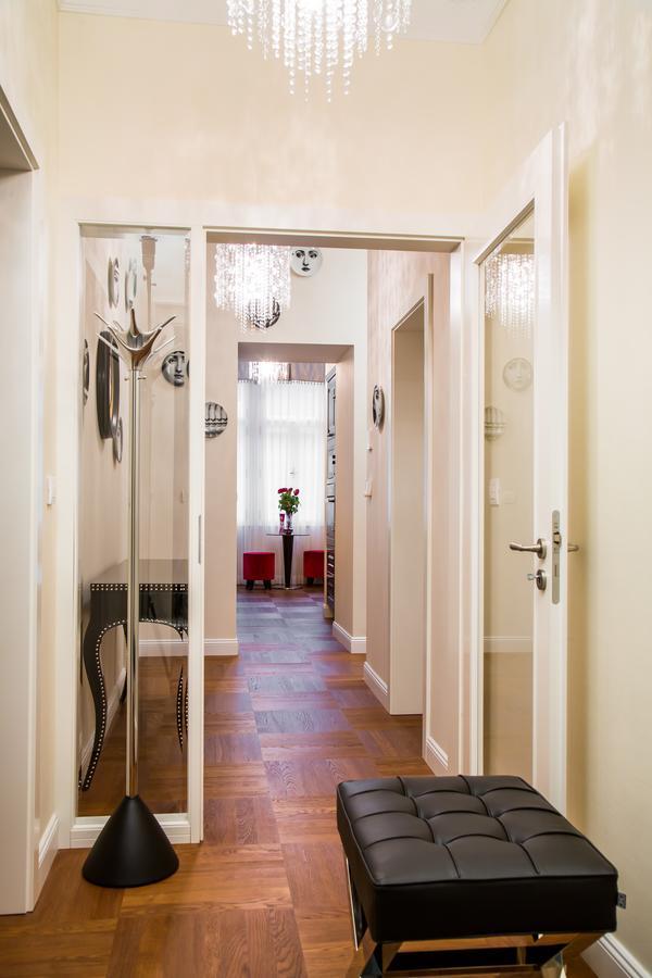 كارلوفي فاري Rubin Luxury Apartments (Adults Only) المظهر الخارجي الصورة